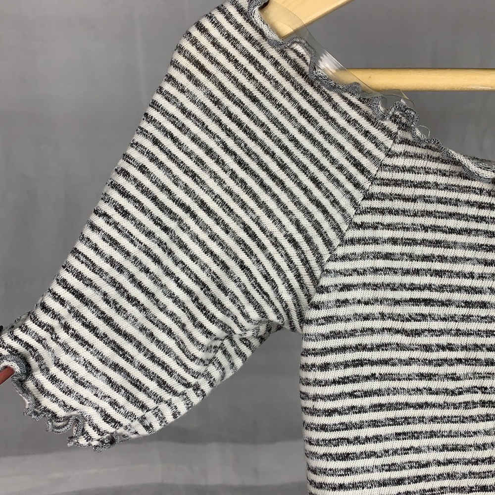 Caution to the wind black Gray striped off Shoulder Crop top - Picture 2 of 8